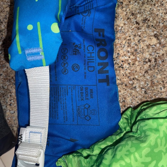 Puddle Jumper Crab Child 33-55 lb Life Vest Rear Buckle - Picture 2 of 2